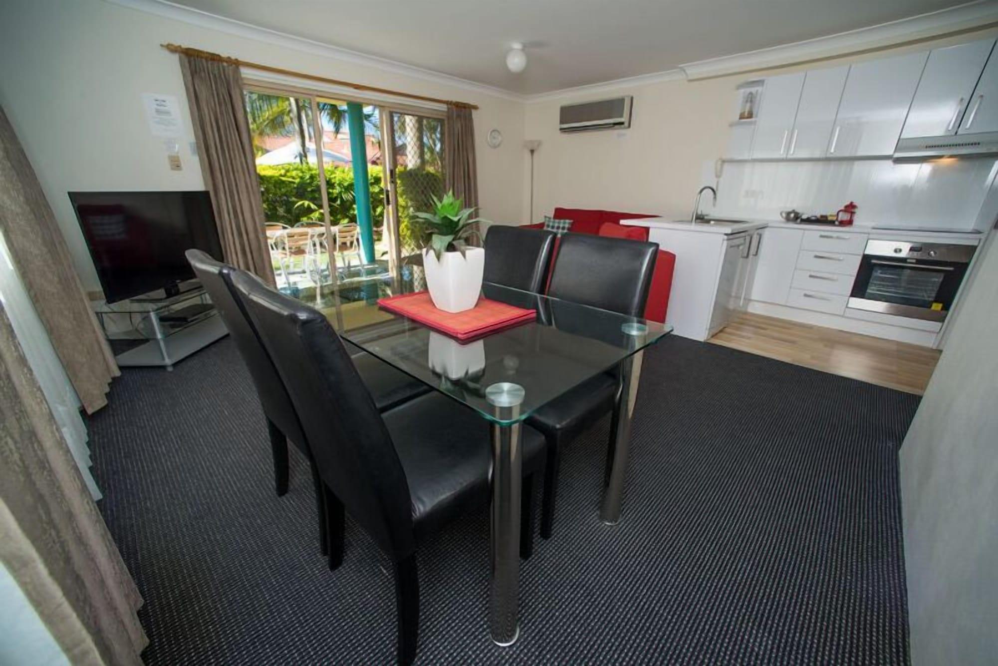 บีชเซอวิสอพาร์ตเมนท์ Aparthotel เนลสันเบย์ ภายนอก รูปภาพ