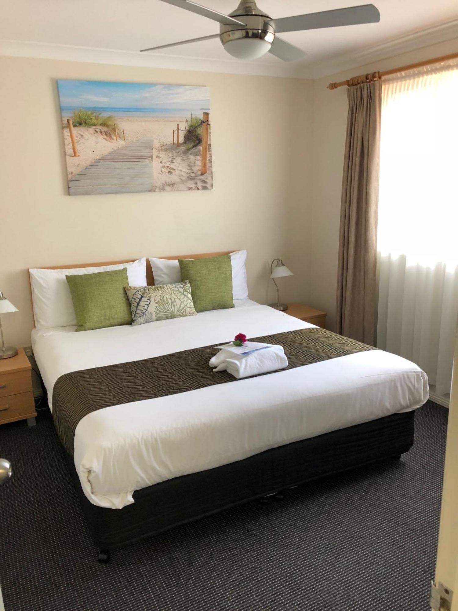 บีชเซอวิสอพาร์ตเมนท์ Aparthotel เนลสันเบย์ ภายนอก รูปภาพ