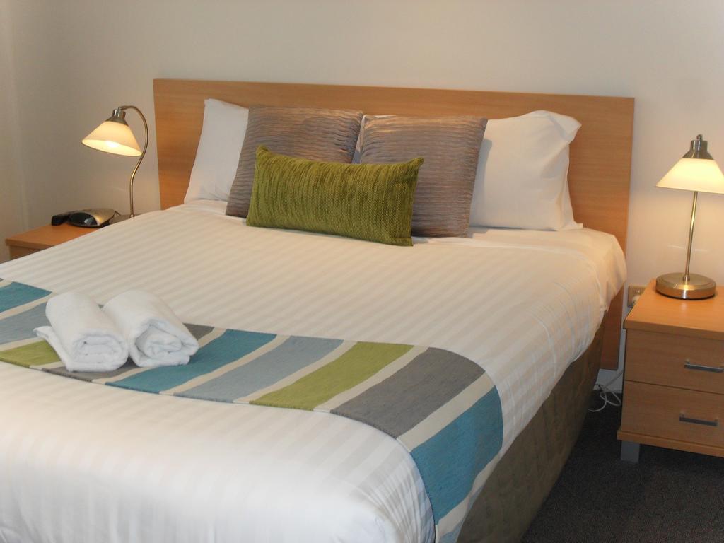 บีชเซอวิสอพาร์ตเมนท์ Aparthotel เนลสันเบย์ ภายนอก รูปภาพ